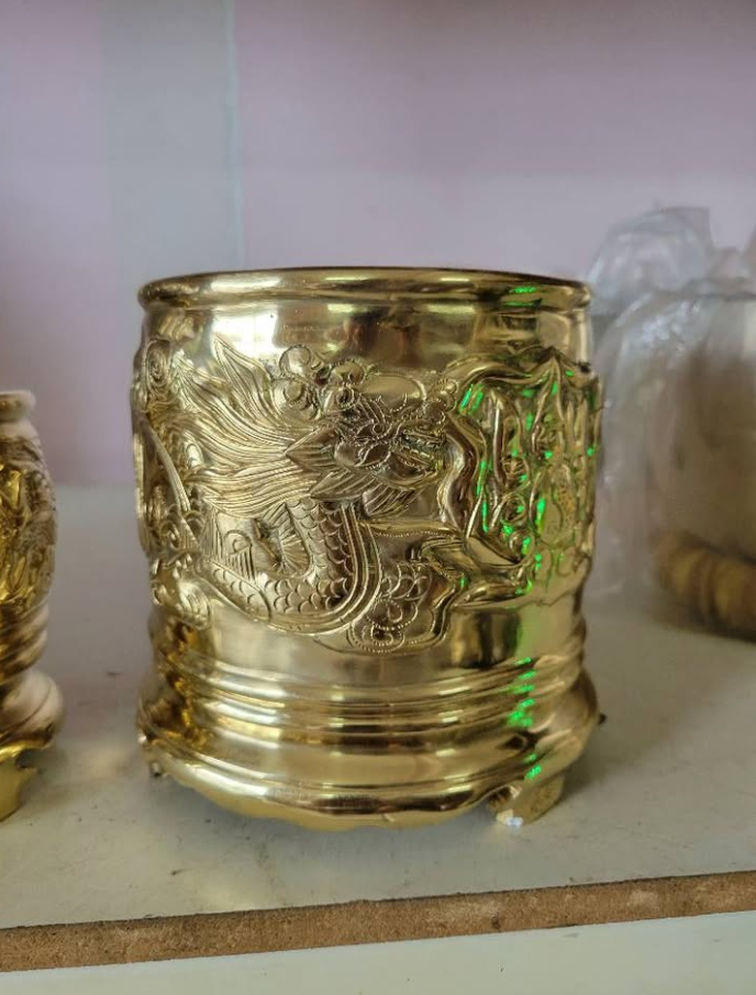 Có Nên Dùng Bát Hương Đồng Hay Không 6